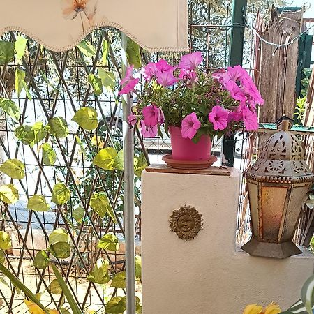 شقة Melograno Markópoulon المظهر الخارجي الصورة